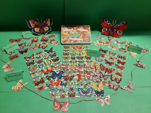 Schmuckdose Geschenkbox Schmetterlinge Tisch Deko