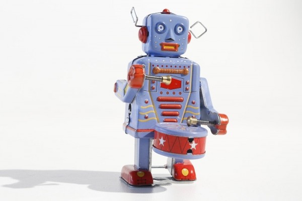 Roboter mit Trommel blau 9,5 cm Made in China