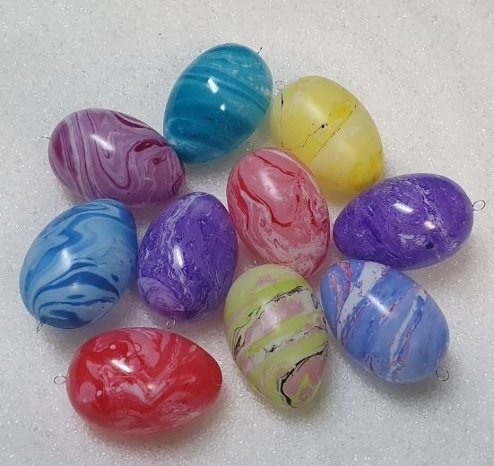 10 Stück marmorierte Ostereier 12 cm innen/aussen